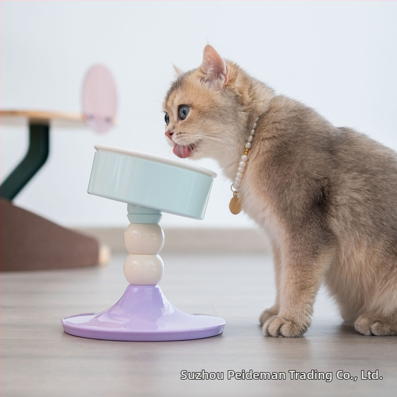 Amazon New Pet Products Ochrana krku Vysoký umyvadlo na krmivo pre mačky Nastaviteľná napájačka pre psov s protidetonačnou úpravou
