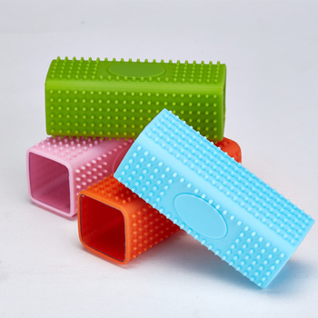 Õõnes silikoonist karvaeemaldaja lemmikloomade karvaeemaldushari karvakamm karvaimemisseade juuste puhastamiseks kleepuv puhastusvahend ujuvate karvade eemaldamiseks