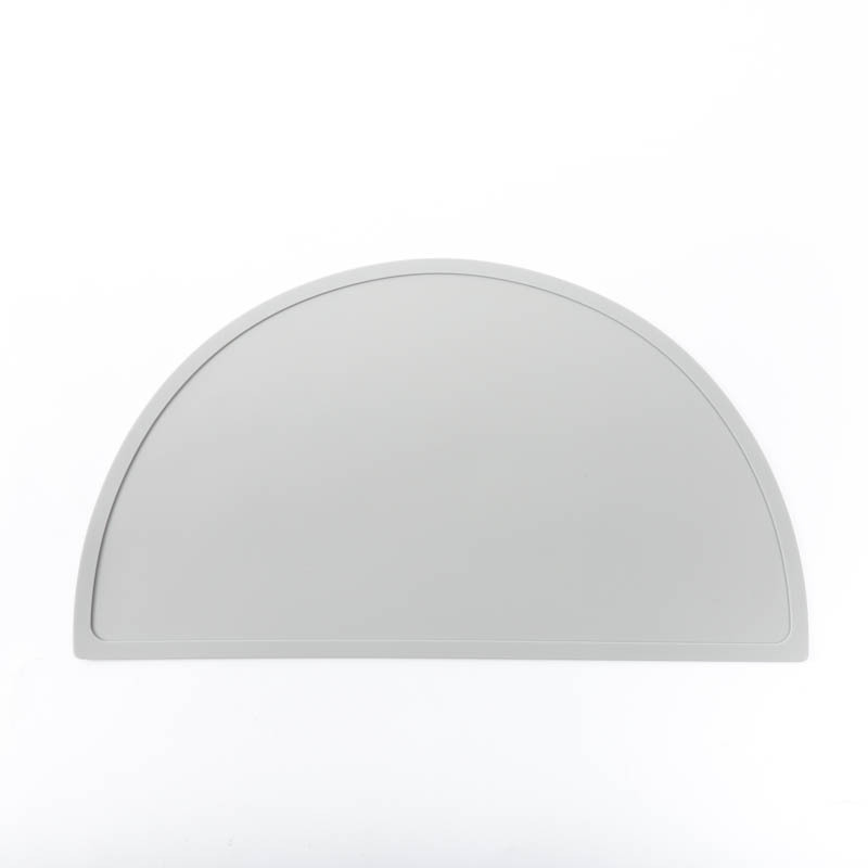 Keresztbe helyezhető, nagy, félkör alakú, vastagított, egyszínű, gyermek szilikon alátét, hőszigetelt, csúszásmentes, kopásálló, könnyen tisztítható gurulós alátét