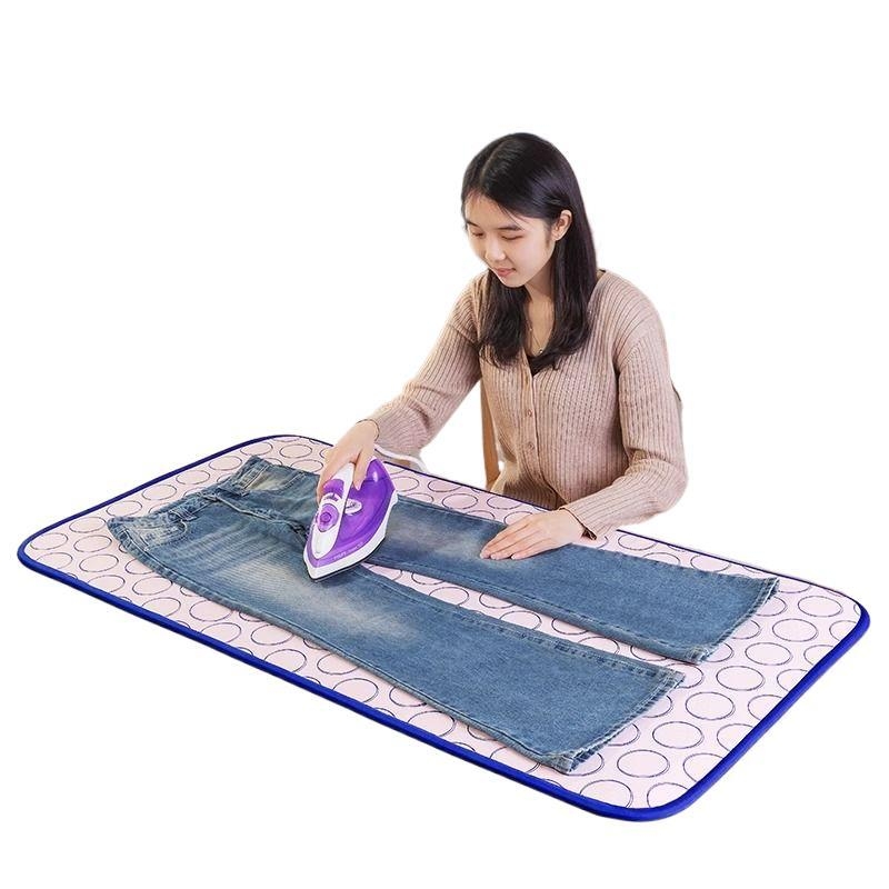 Buitinė lyginimo lenta Buitinė lyginimo lenta Šešių sluoksnių sustorinta šilumos izoliacija Vandeniui atspari sulankstoma nešiojama su lygintuvu pakabinama lyginimo mašina lyginimui