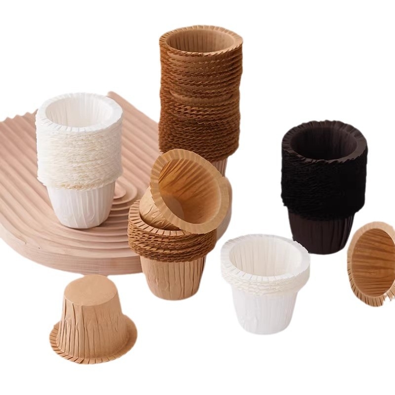 Tulbipaberist tass Amazoni kuummüügis olev koogihoidja leegi tass muffinikoogi küpsetamiseks mõeldud õlikindel paberihoidja tehase hulgimüük