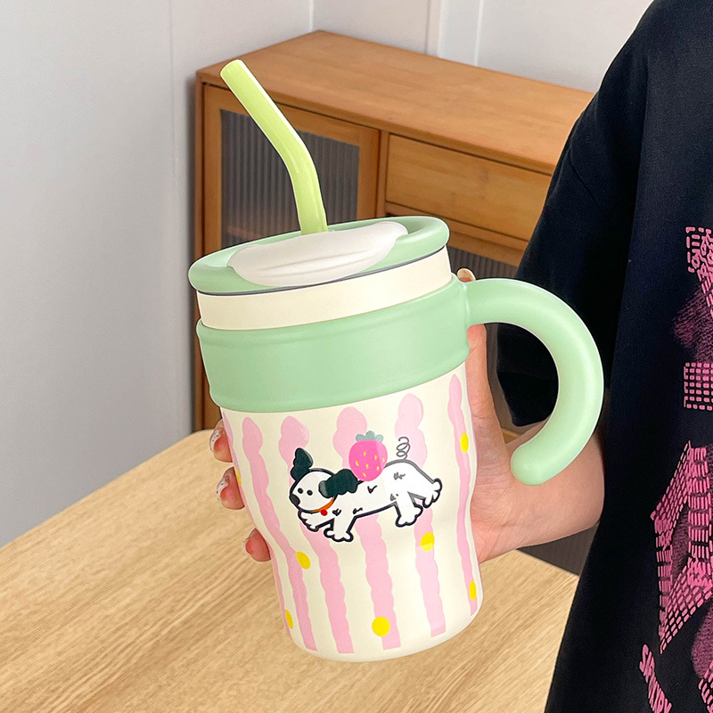 Sanrio Hello Kitty Maruko Big Mac termo puodelis šiaudeliu Mielas didelės spalvos vandens puodelis automobiliui Ledo puodelis