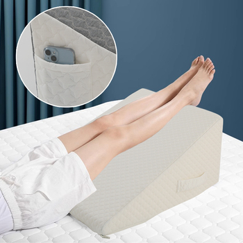 Trikampė pagalvėlė lovai, juosmens pagalvėlė biurui, juosmens pagalvėlė, sėdynė, sėdimoji vieta, artefaktas, juosmens pagalvėlė, atlošo pagalvėlė