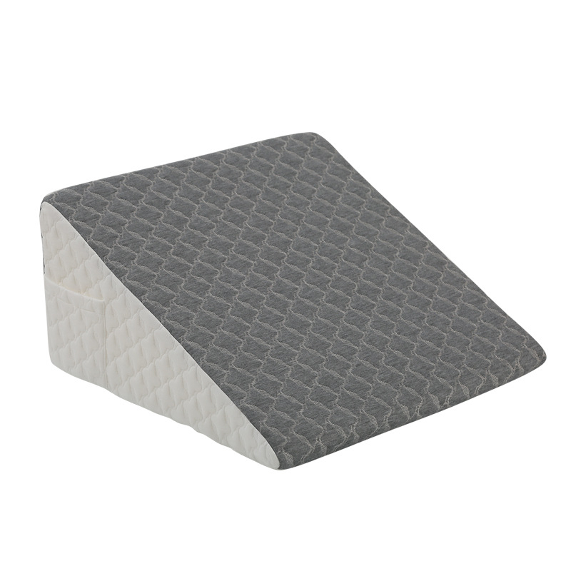 Trikampė pagalvėlė lovai, juosmens pagalvėlė biurui, juosmens pagalvėlė, sėdynė, sėdimoji vieta, artefaktas, juosmens pagalvėlė, atlošo pagalvėlė