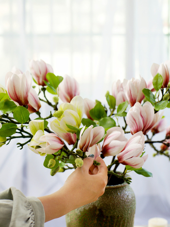 Svetainės kiniškų gėlių papuošalai gėlininkystės netikros gėlės dirbtinių gėlių pojūtis stalo dekoravimas namų šviesa prabangi magnolija