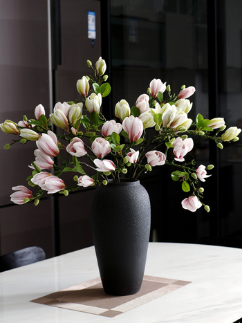 Svetainės kiniškų gėlių papuošalai gėlininkystės netikros gėlės dirbtinių gėlių pojūtis stalo dekoravimas namų šviesa prabangi magnolija