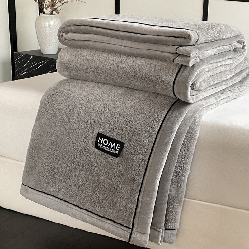 Nauja A klasės Shu medvilninio aksomo antklodė, pagalvėlė, šilta antklodė, paminkštintas čiužinys, gali būti užtiestas ir gali apimti tarpvalstybinę užsienio prekybos partijų gamybą.