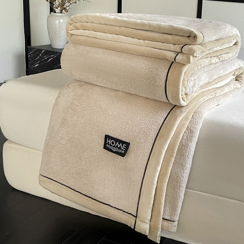 Nauja A klasės Shu medvilninio aksomo antklodė, pagalvėlė, šilta antklodė, paminkštintas čiužinys, gali būti užtiestas ir gali apimti tarpvalstybinę užsienio prekybos partijų gamybą.