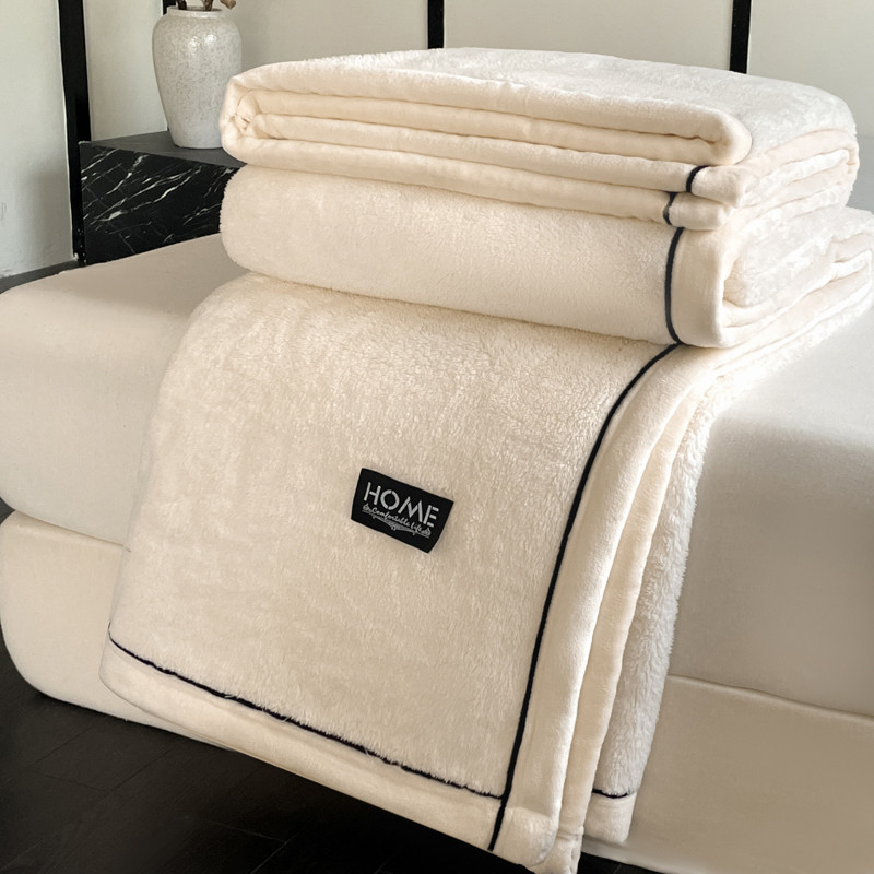 Nauja A klasės Shu medvilninio aksomo antklodė, pagalvėlė, šilta antklodė, paminkštintas čiužinys, gali būti užtiestas ir gali apimti tarpvalstybinę užsienio prekybos partijų gamybą.