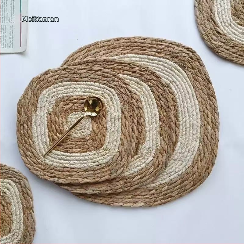 Pārrobežu Amazon Home rokām austs pretapplaucēšanās japāņu stila kukurūzas ādas paklājiņš tējas krūzes siltumizolācijas paklājiņš bļodas paklājiņš