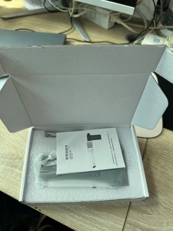 Tarpvalstybinis smurtinis ventiliatorius, pūtimas ir siurbimas, integruotas 60 milijonų turbinos variklis, bešepetis įkrovimas, galingas vėjo greitaeigis rankinis dulkių siurblys