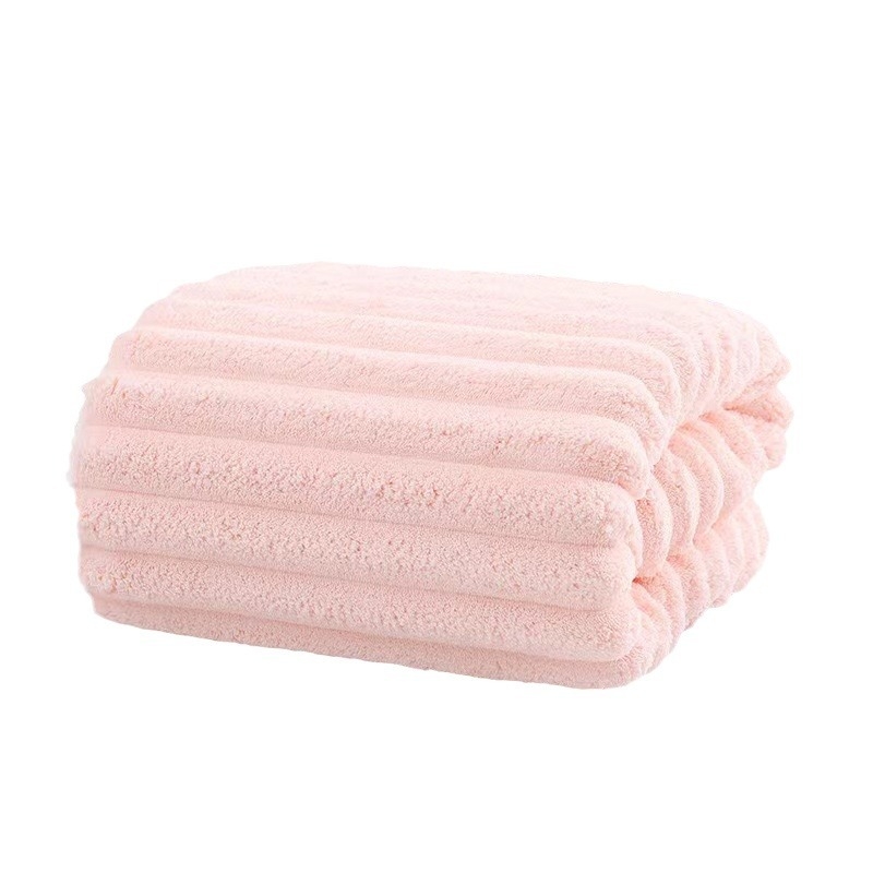 Saldainių banguotų rankšluosčių rinkinys, minkštas ir gerai sugeriantis, paprastas buitinis, koralų aksomas, trijų dalių rinkinys, sausų plaukų kepurė, vonios rankšluostis