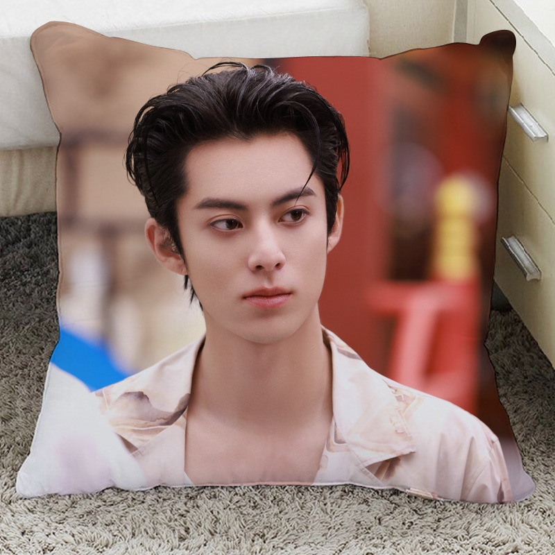 Wang Hedi kaimynystėje bus pagaminta rytietiška Qingcang Yu Shuxin maža orchidėjų lėlė, kūrybinga dovanų pagalvėlė