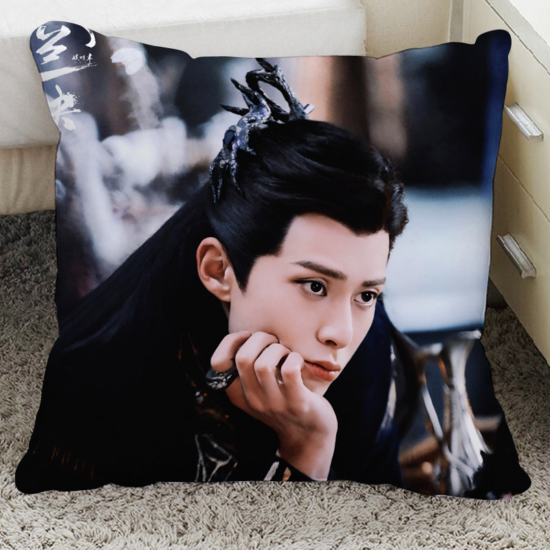 Wang Hedi kaimynystėje bus pagaminta rytietiška Qingcang Yu Shuxin maža orchidėjų lėlė, kūrybinga dovanų pagalvėlė