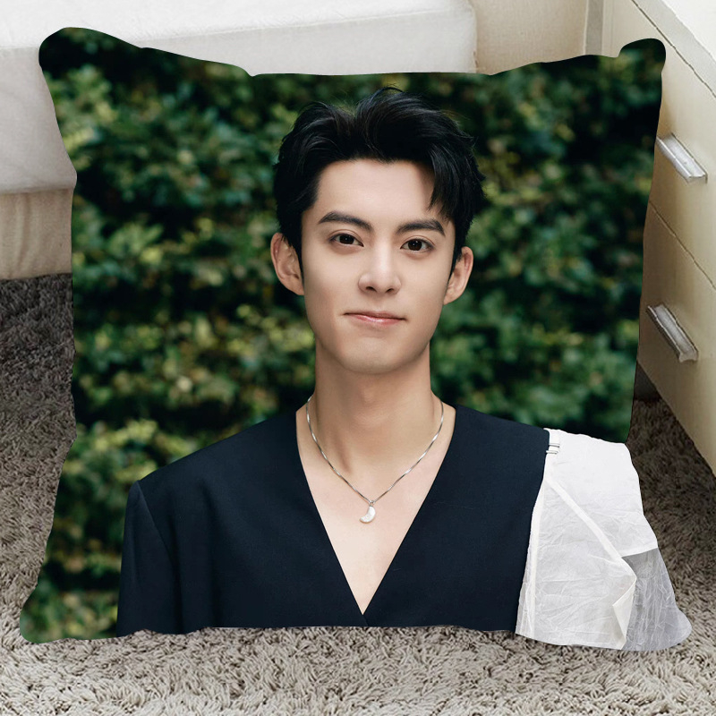 Wang Hedi kaimynystėje bus pagaminta rytietiška Qingcang Yu Shuxin maža orchidėjų lėlė, kūrybinga dovanų pagalvėlė