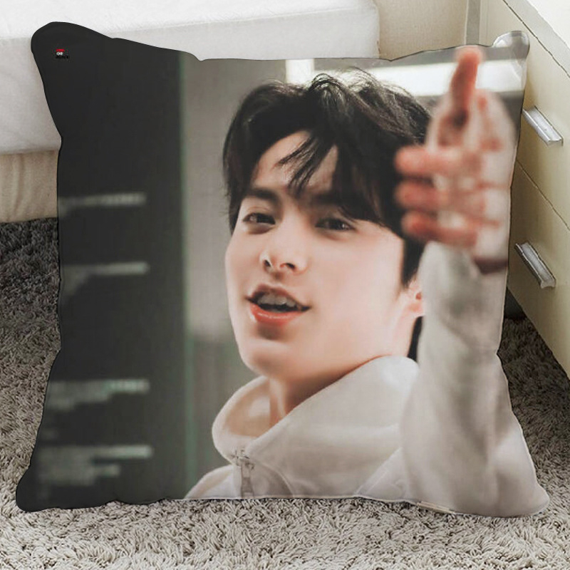 Wang Hedi kaimynystėje bus pagaminta rytietiška Qingcang Yu Shuxin maža orchidėjų lėlė, kūrybinga dovanų pagalvėlė