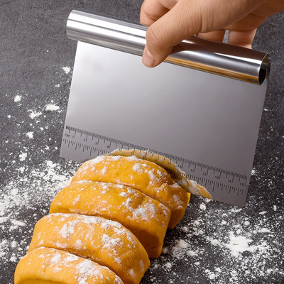 Roostevabast terasest leivaparandusnuga taignalõhkumisnuga Euroopa stiilis prantsuse pulgalõike nuga puidust käepidemega kaarnuga leivakõva nuga