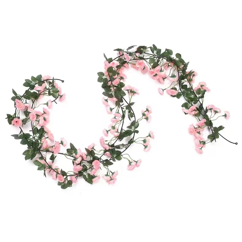 Imitacinės gėlės vynmedis, rožės, rotango, vestuvių interjero dekoravimas, vamzdžių vyniojimas, bijūnų gėlių juostelės, imitacinės gėlės, lubos, dirbtinė gėlė vynmedis