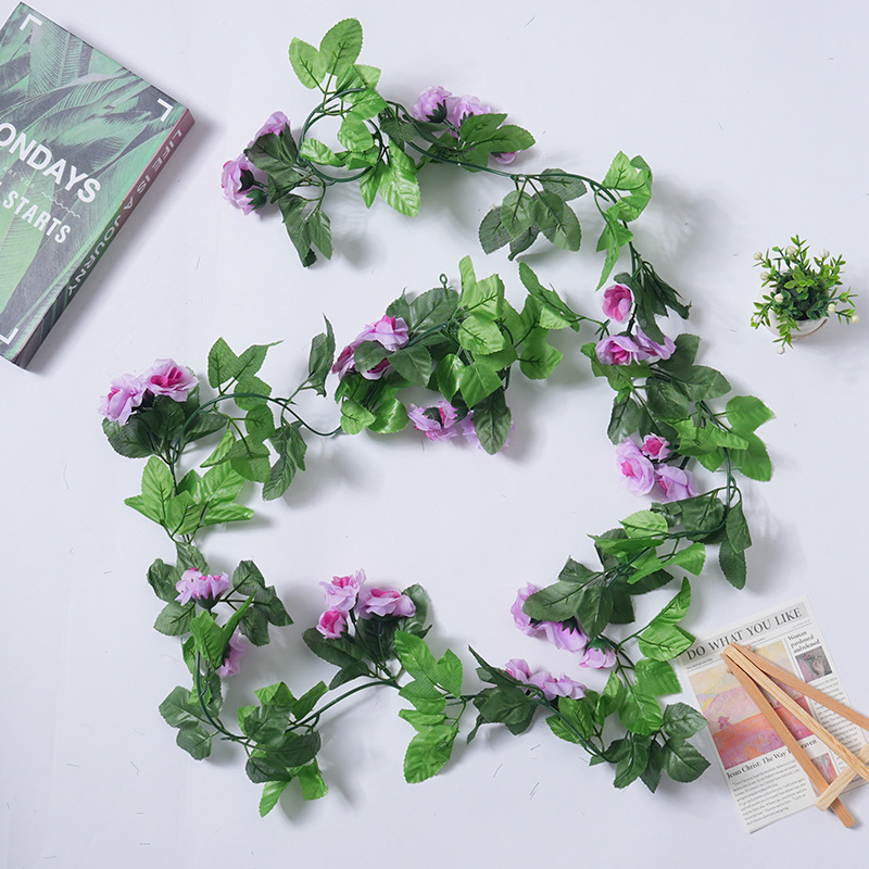 Imitacinės gėlės vynmedis, rožės, rotango, vestuvių interjero dekoravimas, vamzdžių vyniojimas, bijūnų gėlių juostelės, imitacinės gėlės, lubos, dirbtinė gėlė vynmedis