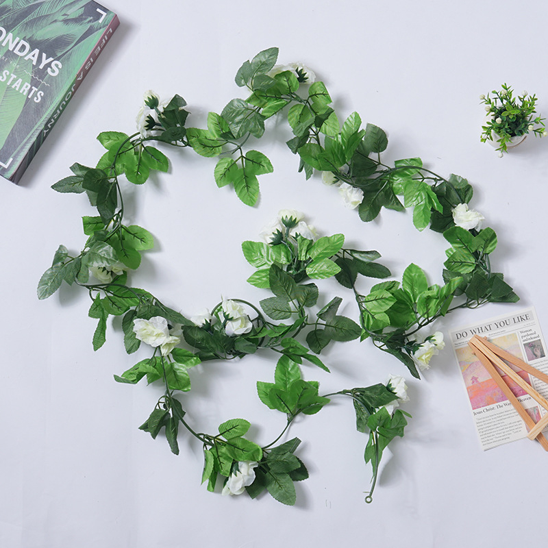 Imitacinės gėlės vynmedis, rožės, rotango, vestuvių interjero dekoravimas, vamzdžių vyniojimas, bijūnų gėlių juostelės, imitacinės gėlės, lubos, dirbtinė gėlė vynmedis