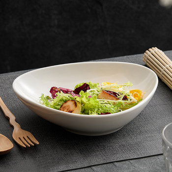 Kõrge väärtusega salatikauss Jaapani stiilis madal kauss majapidamise külmade roogade külm nuudlikauss loominguline keraamiline jäätunud kolmnurkne puuviljakauss