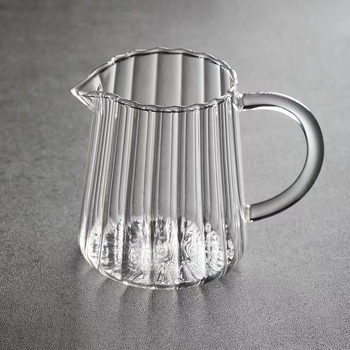 Arbatos kavinės grožio mini pieno puodas su smailiu mažu pieno puodu kavos stiklinis pieno puodas su rankena, pilamas pieno puodas, sirupas ir pieno puodelis