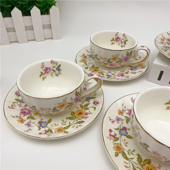 90ml peen espressotass, värviline, pärastlõunatee, 6 tassi, 6 taldrikut, Euroopa keraamiline tass ja alustass, kinkekarbis