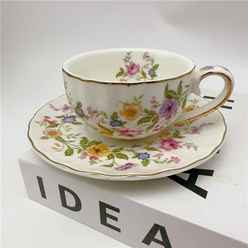 90ml peen espressotass, värviline, pärastlõunatee, 6 tassi, 6 taldrikut, Euroopa keraamiline tass ja alustass, kinkekarbis