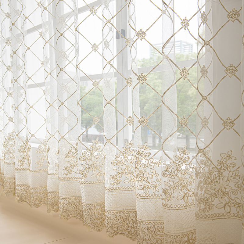 Sandėlyje yra siuvinėta marlės užuolaida iš tarpvalstybinio audinio, amerikietiško europietiško stiliaus, permatoma marlės užuolaida, „Amazon“ marokietiška užuolaida.