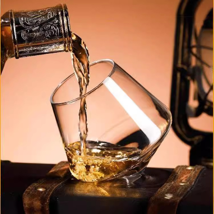 Rūpnīcas bāra glāze viskija stipro alkoholisko dzērienu glāze naktskluba personības dimanta kokteiļu glāze radoša kokteilis glāze