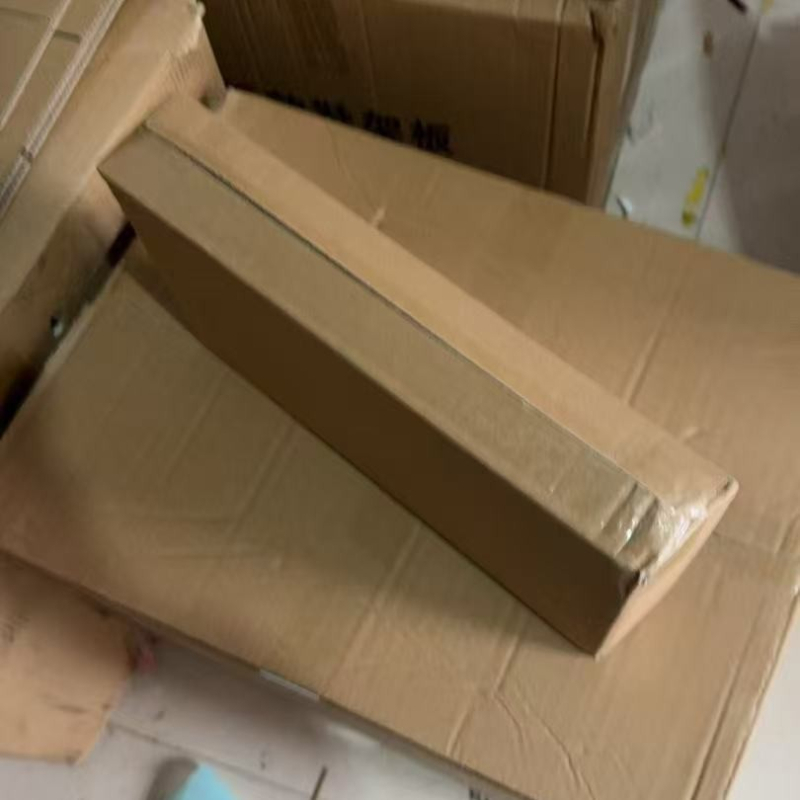 Prekogranični posvećen označavanju kliznog dvoslojnog izvlačnog stola tipa R za završnu obradu, stalka za začine u kuhinji