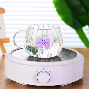 Läbipaistev vertikaalse triibuga kõrvitsatass armas borosilikaatklaasist ühekihiline puuviljamahlajoogi tass käepidemega vibutass