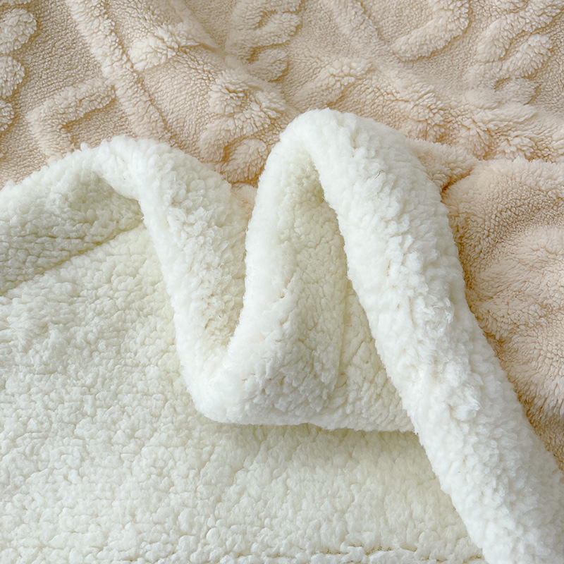 Žieminė sustorinta dvigubo sluoksnio tafelio antklodė, pažangios tekstūros biuro snapo antklodė, sofos antklodės gamyklos išparduotuvė