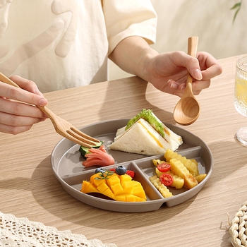 Plastmasas trīs nodalījumu taukus samazinošs krējuma stila augstas vērtības mājsaimniecības vakariņu šķīvis, komerciāls apaļa nodalījuma vakariņu šķīvis brokastīm