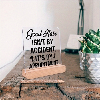 1 akrilinis logotipas su mediniu stovu – „Sėkmė ne atsitiktinumas, o susitikimo rezultatas“ –