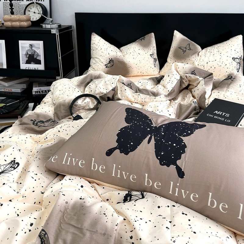 Korėjietiško stiliaus modernus paprastas keturių dalių patalynės komplektas, patobulintas nišinis antklodės užvalkalas, studentų bendrabučio trijų dalių komplektas