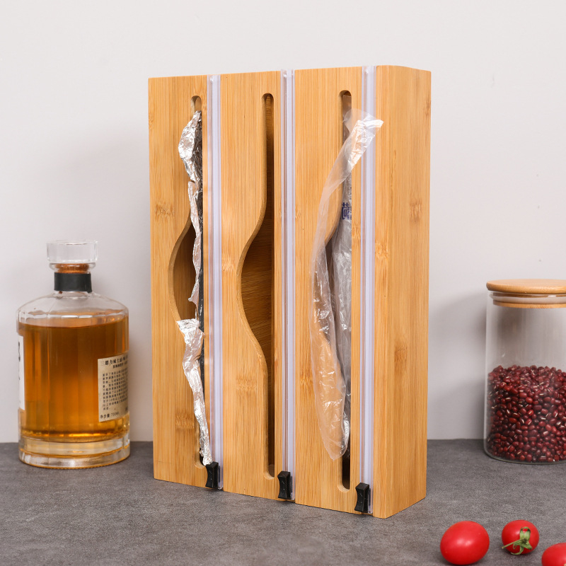 Atsitiktinė prie sienos tvirtinama medinė virtuvės daiktadėžė su paslėptu peiliuku ir plastikine plėvele