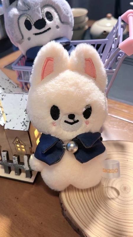 na zalihi STAY Dječja lutka za ključeve s ulicom Han Zhicheng Čarobna školska lutka Odjeća Privjesak za ključeve Mala lutka