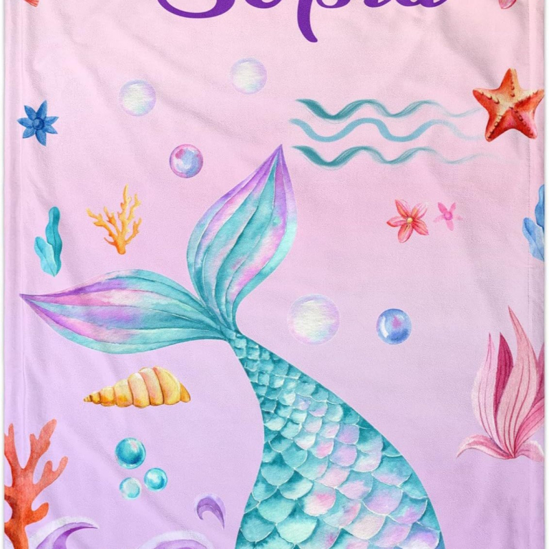 Personaalne nimega tekk armas koomiksiloomamustriga flanelltekk vastsündinu kingituseks, pehme ja mugav