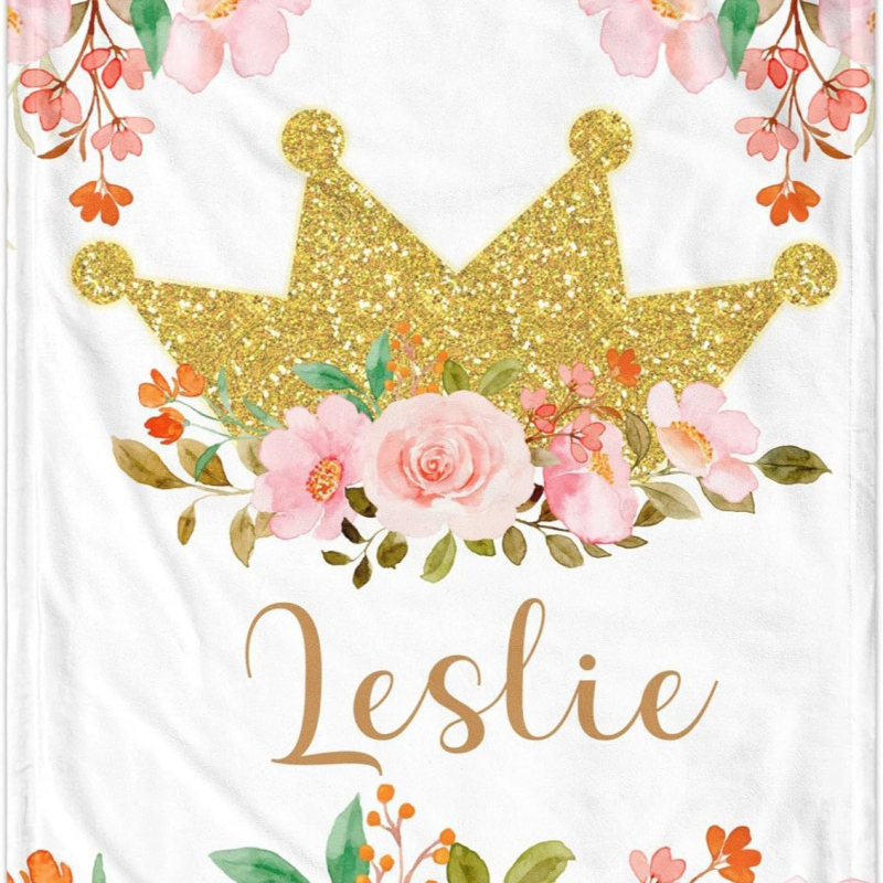 Personaalne nimega tekk armas koomiksiloomamustriga flanelltekk vastsündinu kingituseks, pehme ja mugav