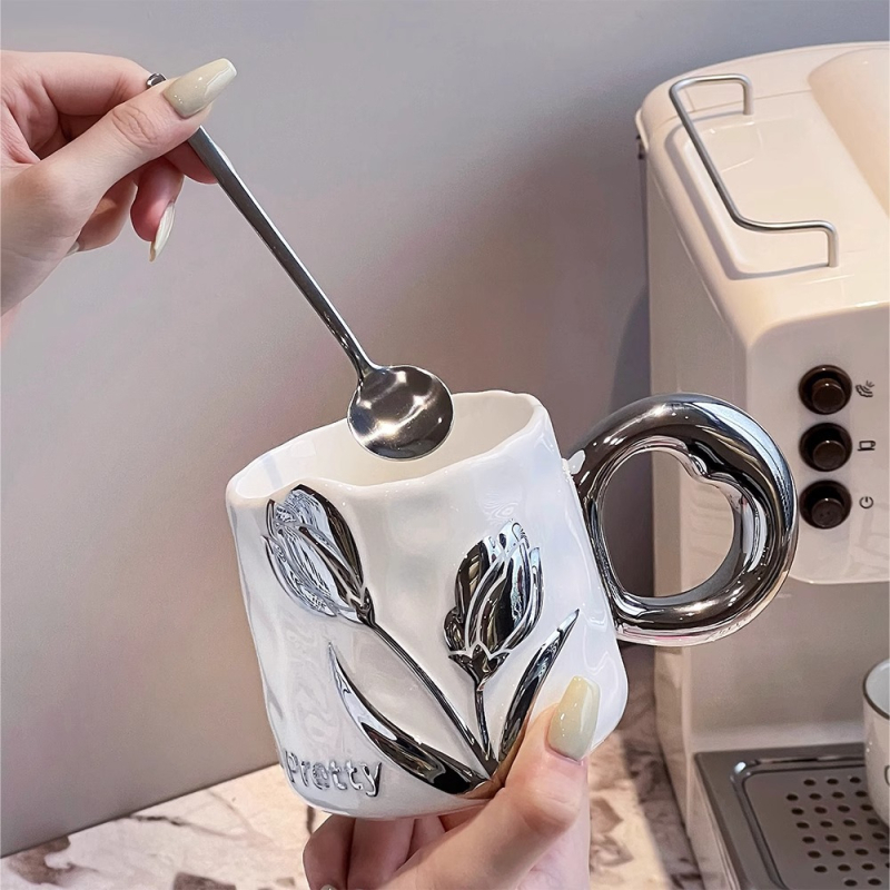 Чаша за кафе Tulip, висок клас, изящна керамична чаша за двойка, домакинска чаша за вода, 2024, нова дамска, с висока стойност