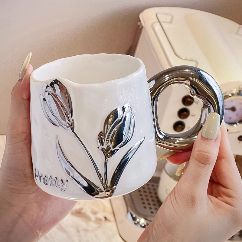 Чаша за кафе Tulip, висок клас, изящна керамична чаша за двойка, домакинска чаша за вода, 2024, нова дамска, с висока стойност
