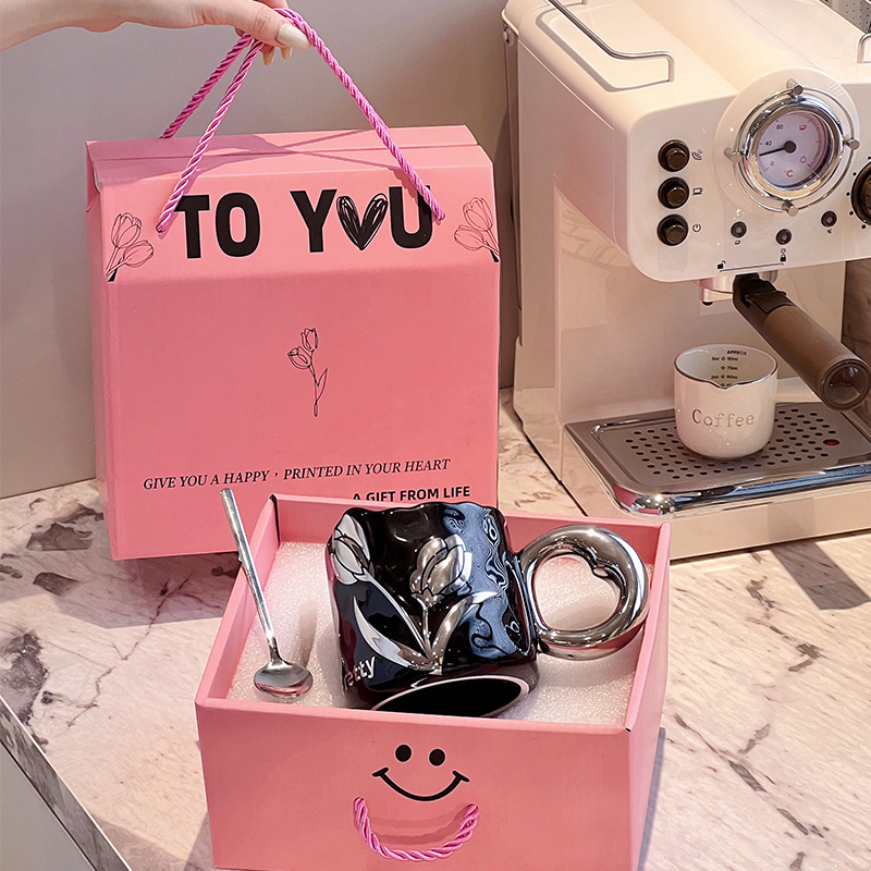 Чаша за кафе Tulip, висок клас, изящна керамична чаша за двойка, домакинска чаша за вода, 2024, нова дамска, с висока стойност