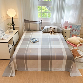 Šviežia 60 medvilnės keturių dalių medvilninė trijų dalių patalynė, nauja „Four Seasons“ didelio tankio paklodė su guma, skirta studentų bendrabučiui.