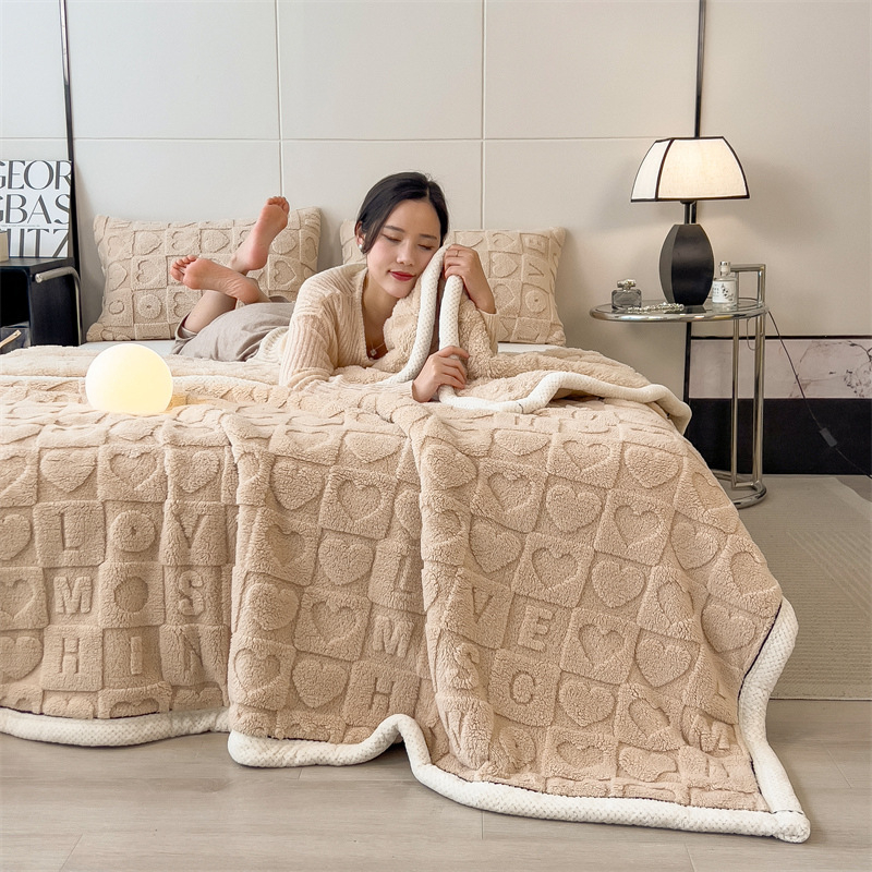 Paksendatud taff-fliisist tekk, kontorirätik, uinakutekki, diivanitekki, korallivärvi piimfliisist soe konditsioneeriga tekk