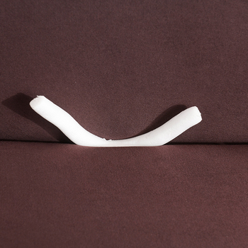 Kõikehõlmav ülielastne ühes tükis lihtne ühevärviline diivanipadja kaitsekate nelja aastaaja diivanikatte tootjalt libisemiskindel