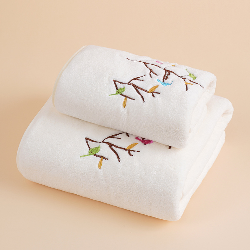 Rankšluostis, vonios rankšluostis, poliesterio brokato pluošto, sausiems plaukams, sutirštintas audinys, siuvinėta gėlė, keturi metų laikai, tinkantis LOGOTIPUI, gali būti plaukai