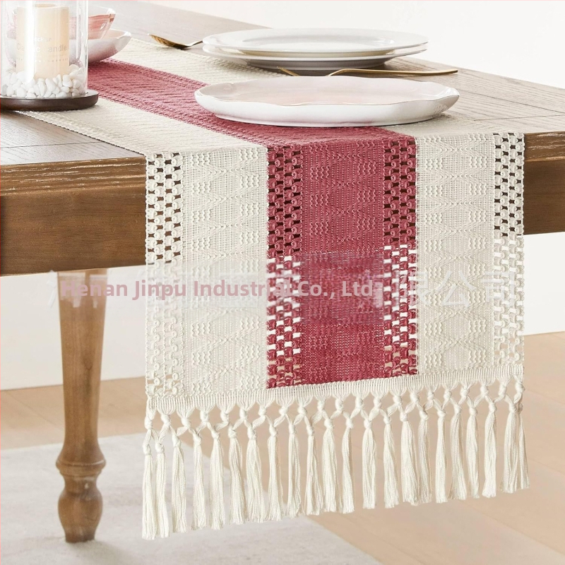 „Amazon“ stalo vėliavėlė, medvilnės ir lino juostelėmis, susiūta dviejų spalvų austais kutais, be pastoracinės kaimiškos staltiesės gamintojų tiekiama