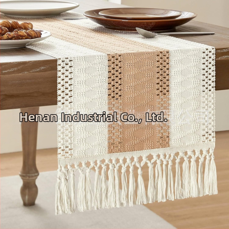 „Amazon“ stalo vėliavėlė, medvilnės ir lino juostelėmis, susiūta dviejų spalvų austais kutais, be pastoracinės kaimiškos staltiesės gamintojų tiekiama