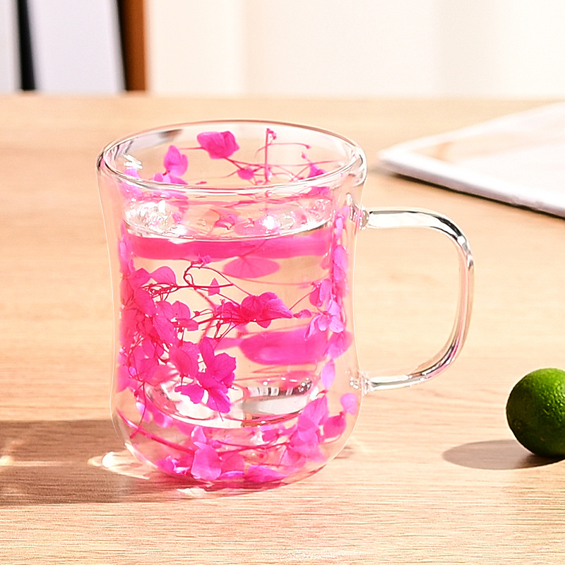 Νέο διασυνοριακό δημιουργικό κύπελλο διπλής στρώσης με αποξηραμένα λουλούδια, υψηλής αξίας δημιουργικό μικρό ανδρικό κύπελλο καφέ μέσης για το σπίτι, κύπελλο γάλακτος